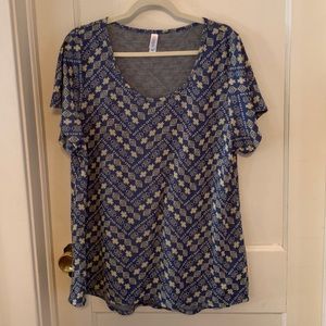 LuLaRoe Blue and Cream Classic Tee